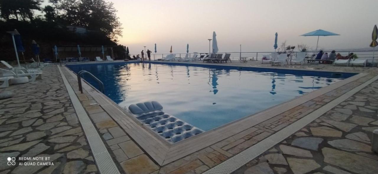Matthews Beach House Wlora Zewnętrze zdjęcie
