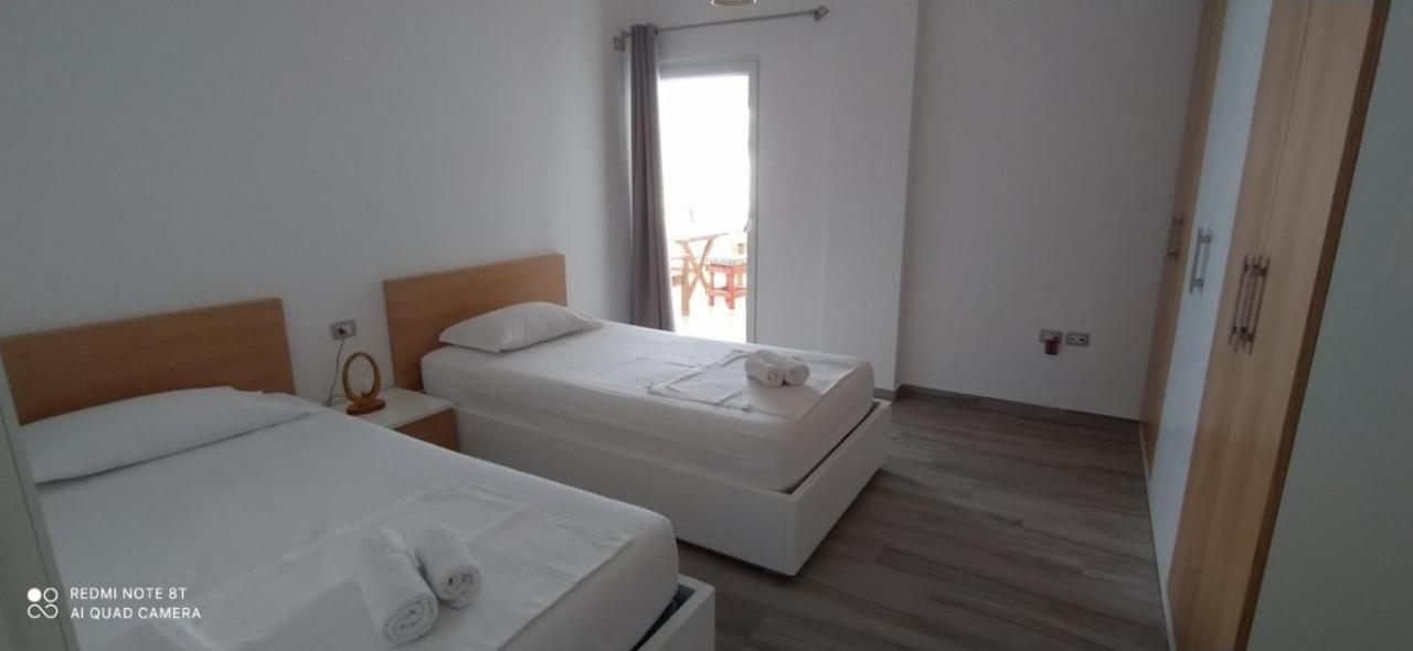 Matthews Beach House Wlora Zewnętrze zdjęcie