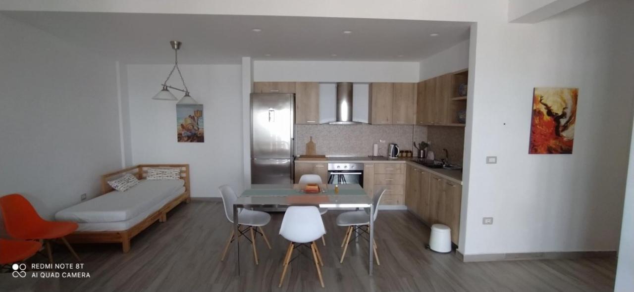 Matthews Beach House Wlora Zewnętrze zdjęcie