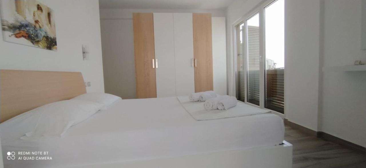 Matthews Beach House Wlora Zewnętrze zdjęcie