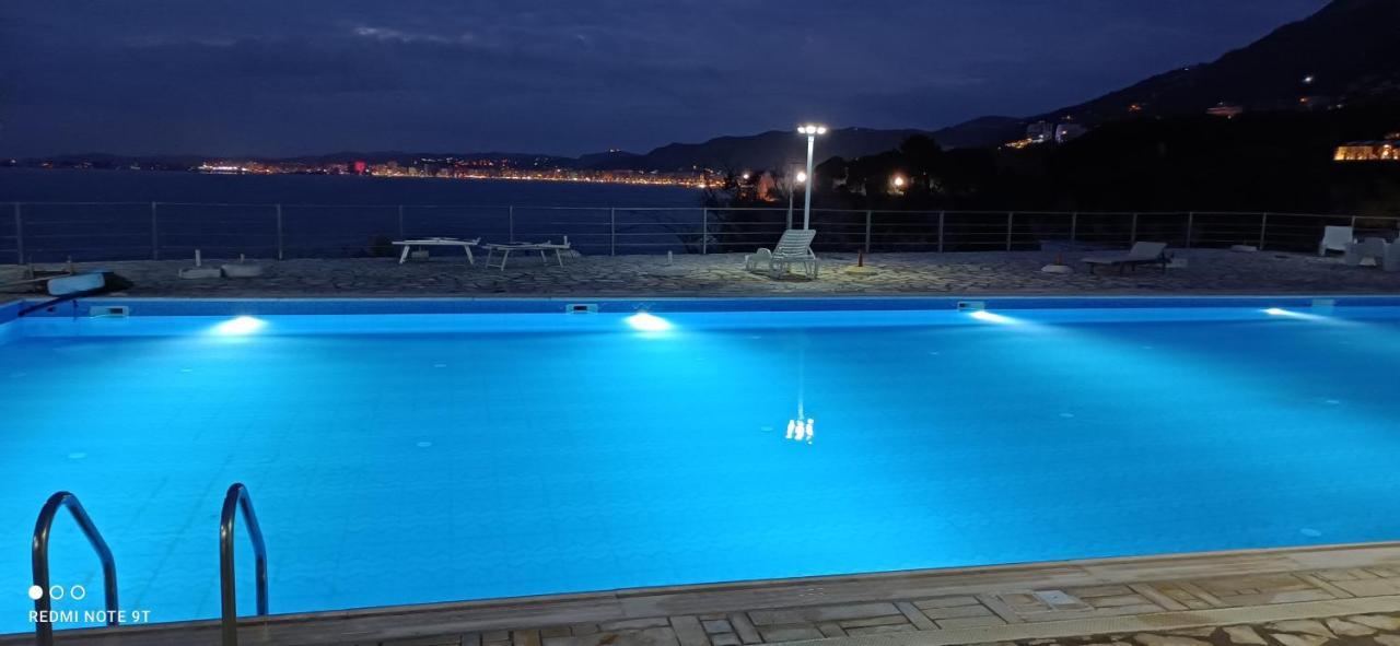 Matthews Beach House Wlora Zewnętrze zdjęcie
