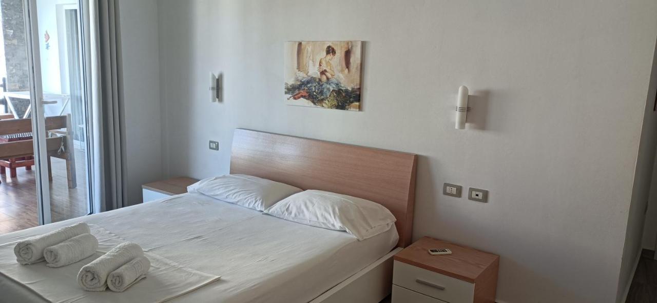 Matthews Beach House Wlora Zewnętrze zdjęcie