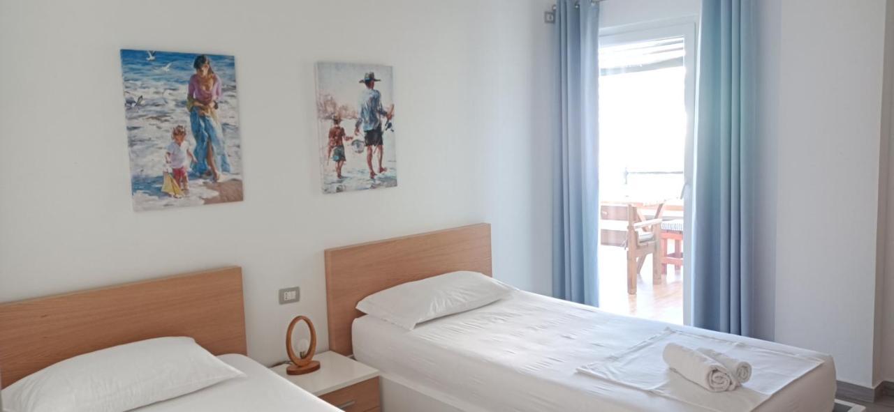 Matthews Beach House Wlora Zewnętrze zdjęcie